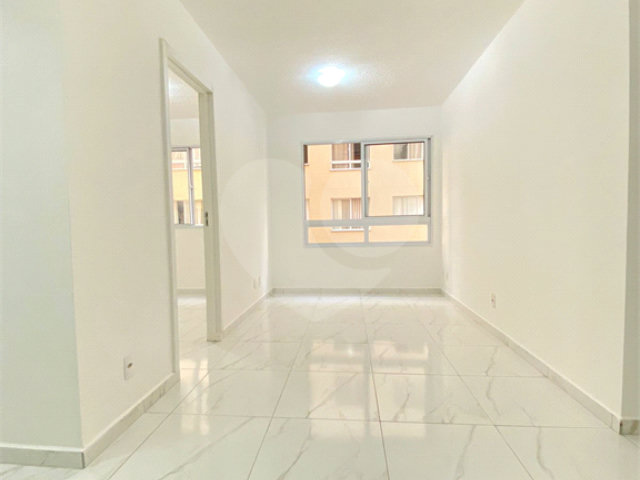 Apartamento à venda com 2 quartos em Parque Edu Chaves, São Paulo, SP