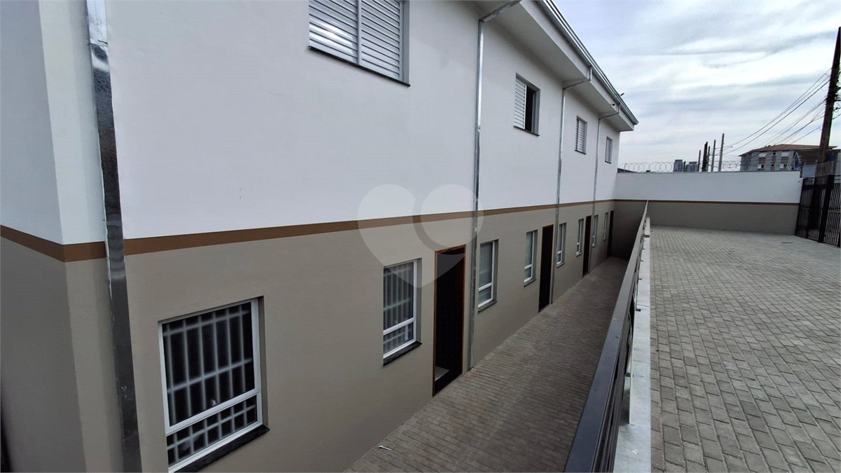 Sobrado à venda com 2 quartos em Vila Colorau, Sorocaba, SP