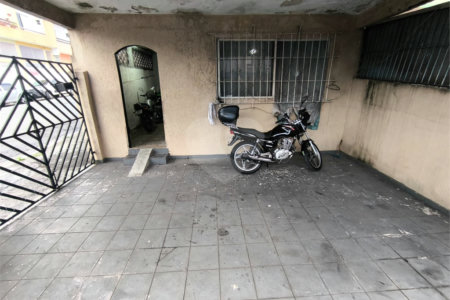 Sobrado à venda com 2 quartos, sendo 1 suíte, em Jardim Jamaica, São Paulo, SP
