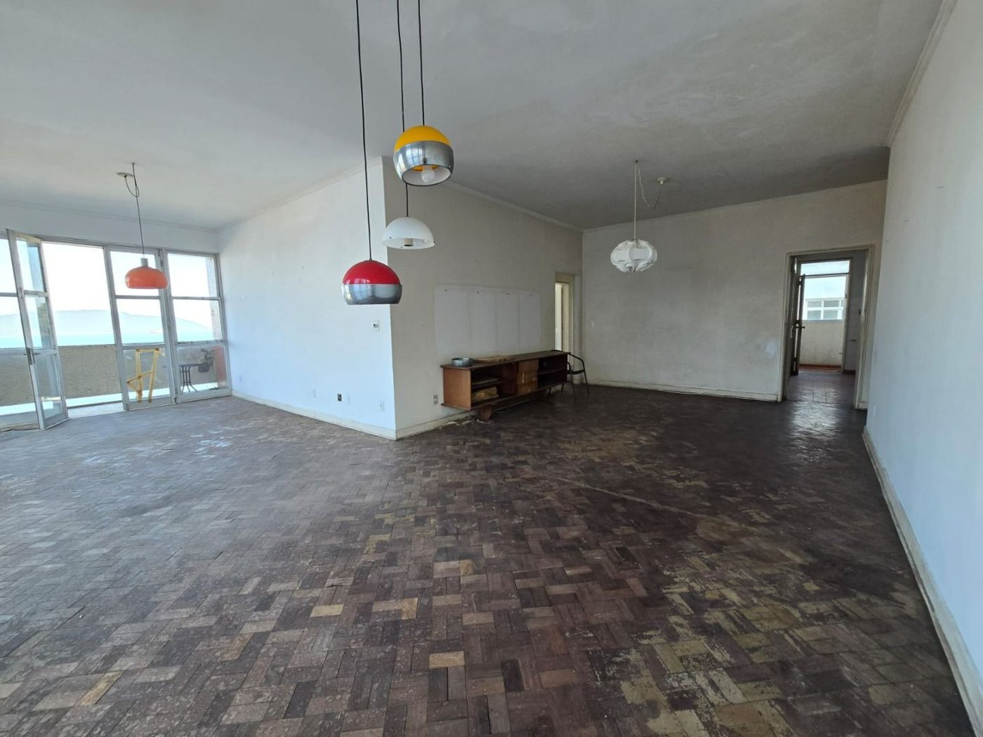Apartamento com 3 dormitórios à venda, 175 m² por R$ 950.000,00 - Itararé - São Vicente/SP