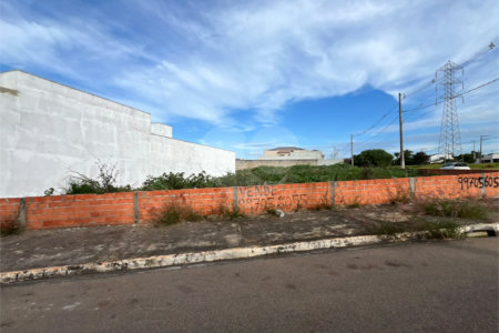 Terreno à venda em Vila Nastri, Itapetininga, SP