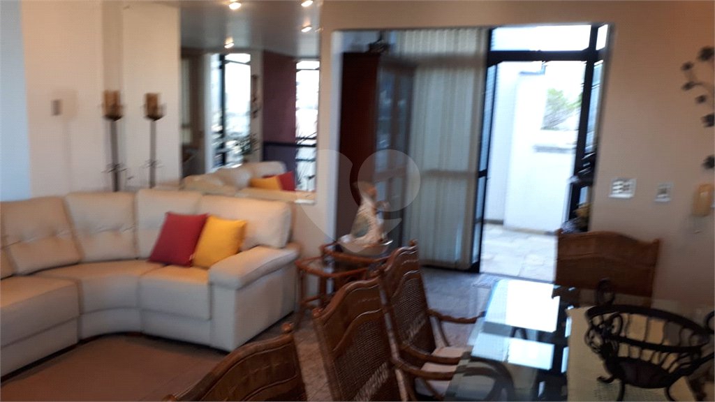 Cobertura à venda com 4 quartos, sendo 3 suítes, em Santana, São Paulo, SP