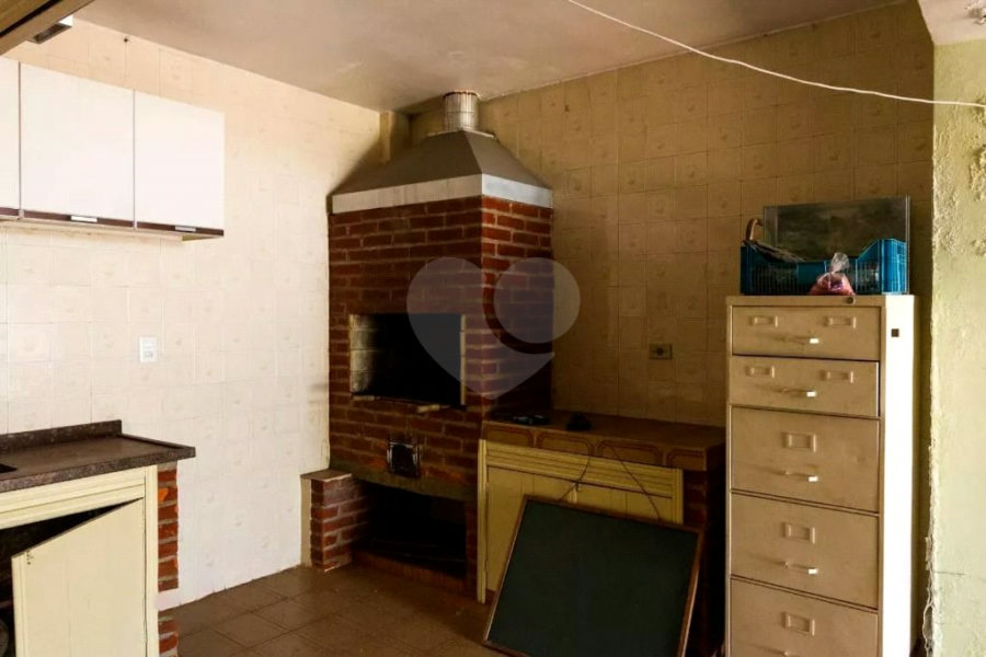 Sobrado à venda com 3 quartos em Vila Carrão, São Paulo, SP