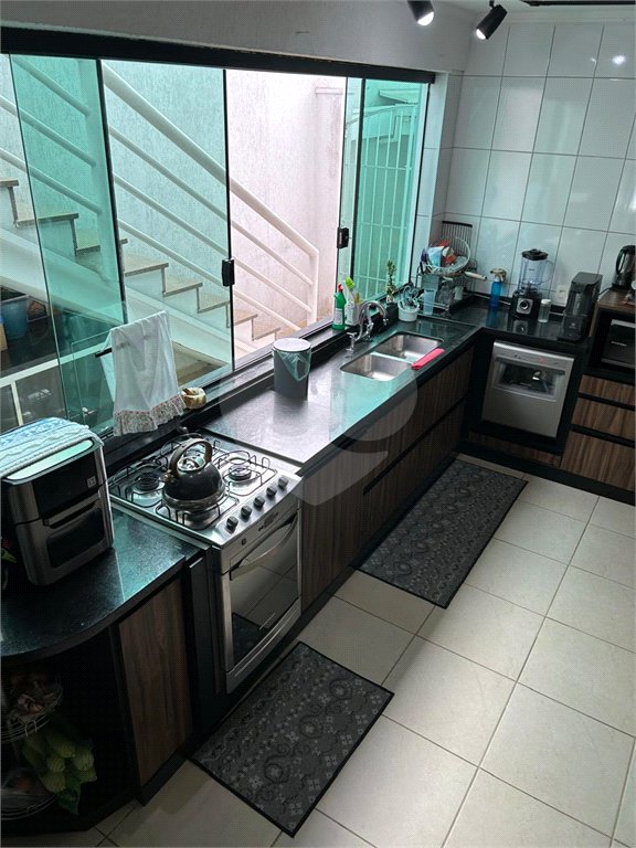 Casa à venda com 2 suítes no condomínio Residencial, Mogi das Cruzes - SP