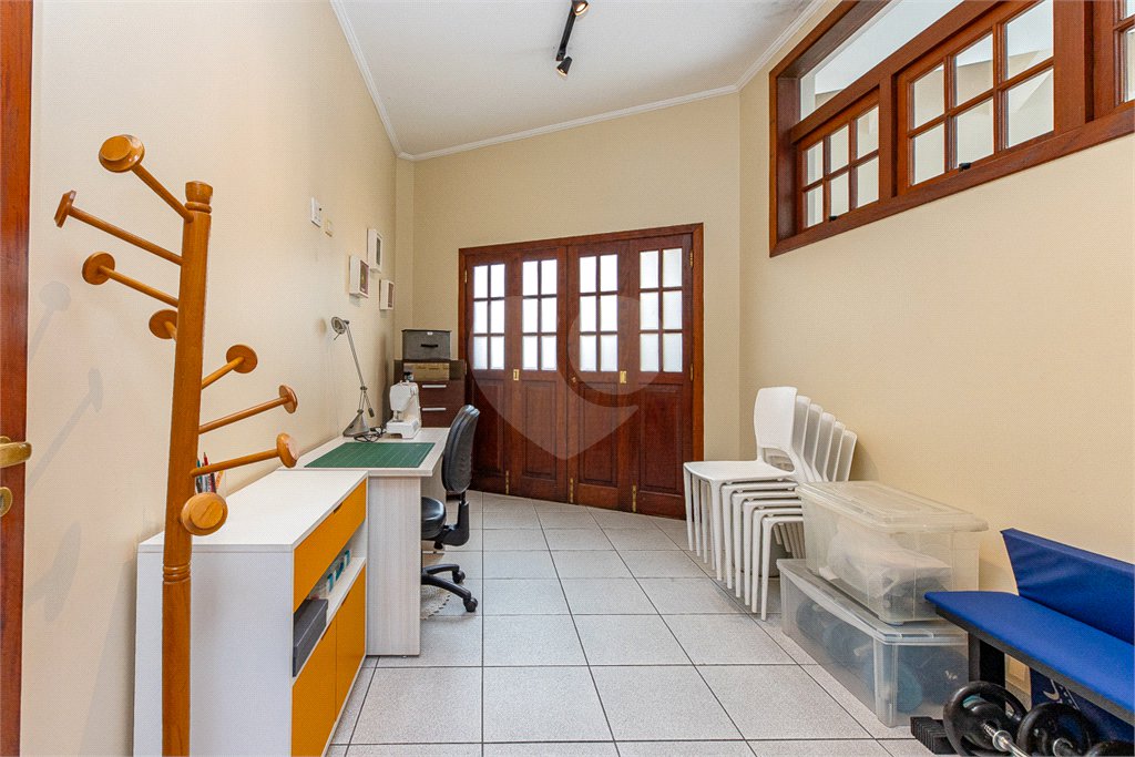 Casa à venda com 5 quartos, sendo 3 suítes,  no condomínio Residencial Morumbi, São Paulo - SP