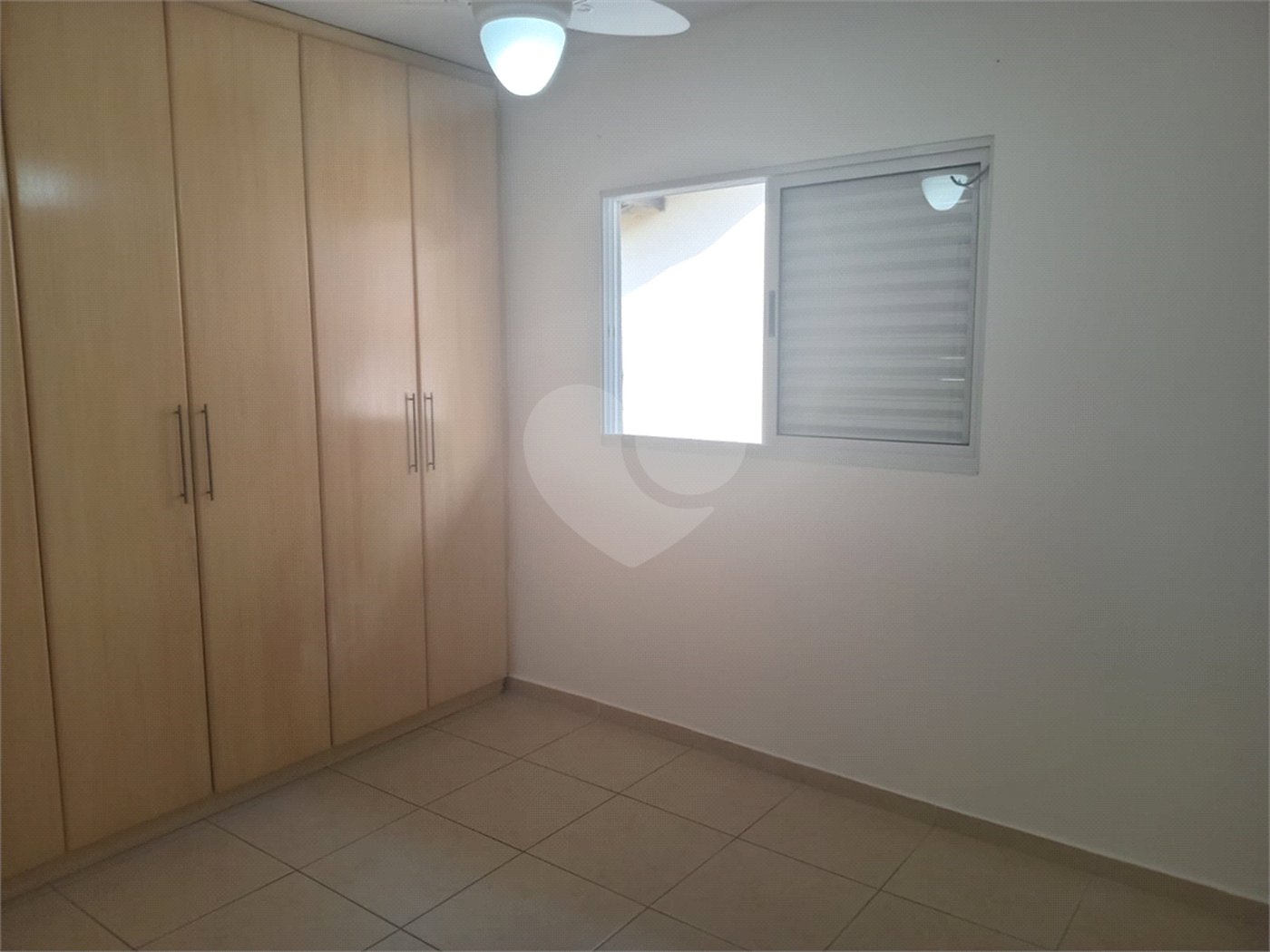 Casa à venda com 2 suítes no condomínio Villa Dell Victor, São Paulo - SP