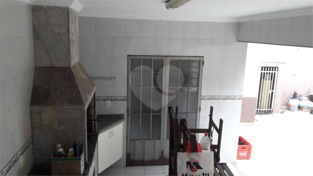 Casa à venda com 4 quartos, sendo 1 suíte, em Vila Santa Terezinha, Várzea Paulista, SP