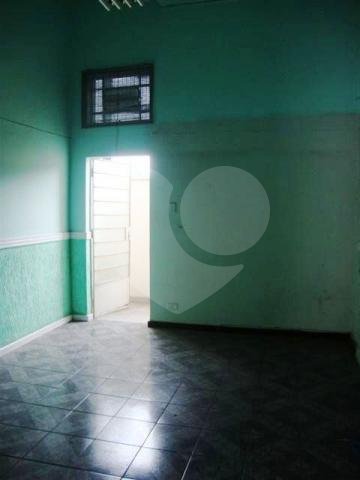 Prédio à venda em Tremembé, São Paulo, SP
