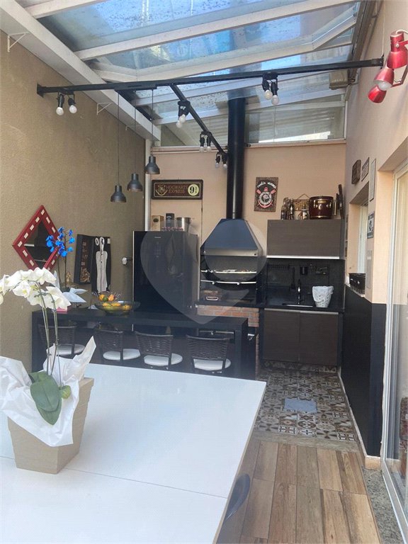 Casa à venda com 3 quartos, sendo 1 suíte,  no condomínio Vida, Mogi das Cruzes - SP