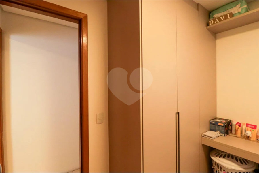 Casa à venda com 3 quartos, sendo 1 suíte, no condomínio Smile View, São Paulo - SP