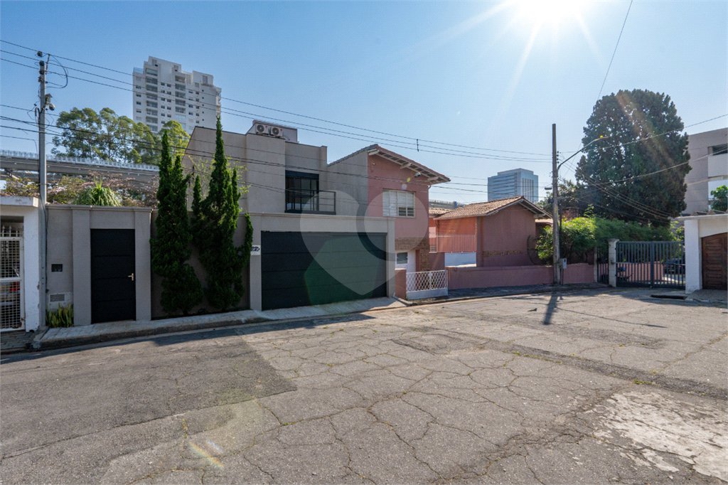 Casa de Vila à venda com 3 suítes em Brooklin Paulista, São Paulo, SP