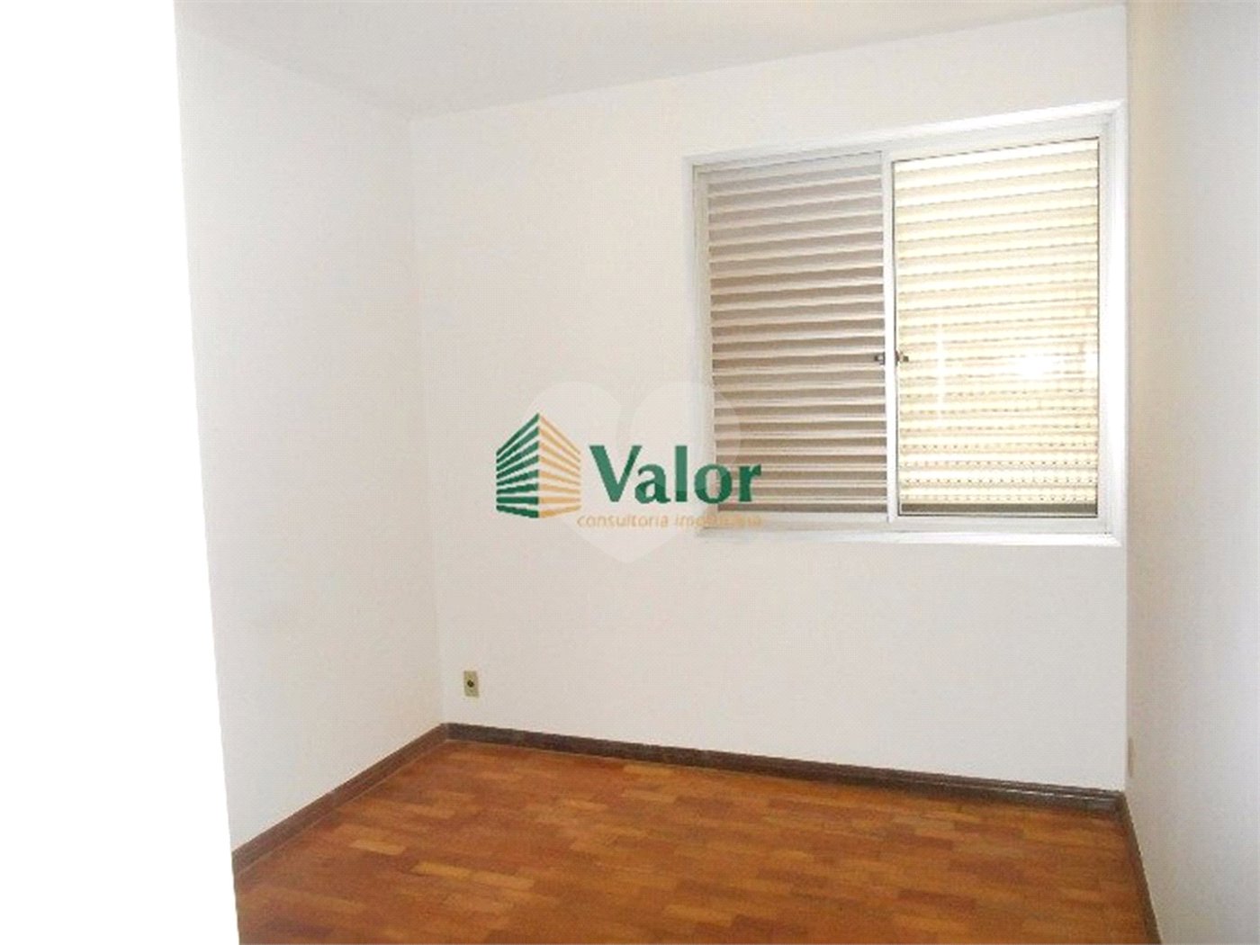 Apartamento com 3 dormitórios.
