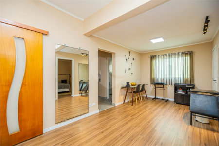 Casa à venda com 5 quartos, sendo 1 suíte,  em Chácara Inglesa, São Paulo, SP