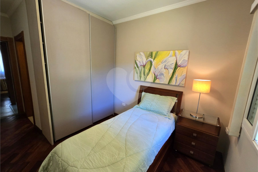 Casa à venda com 4 suítes no condomínio Associação Reserva das Hortênsias, Mairiporã - SP