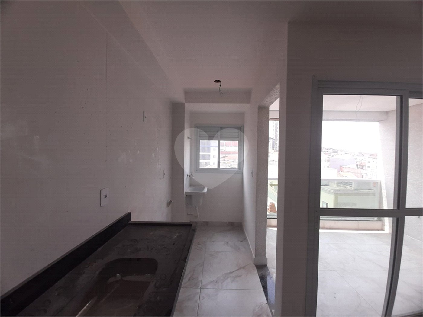 Apartamento à venda com 2 quartos, sendo 1 suíte, em Parada Inglesa, São Paulo, SP