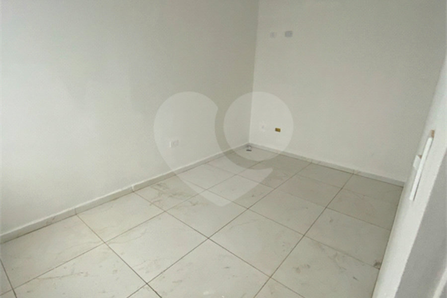 Casa à venda com 3 quartos em Carandiru, São Paulo, SP