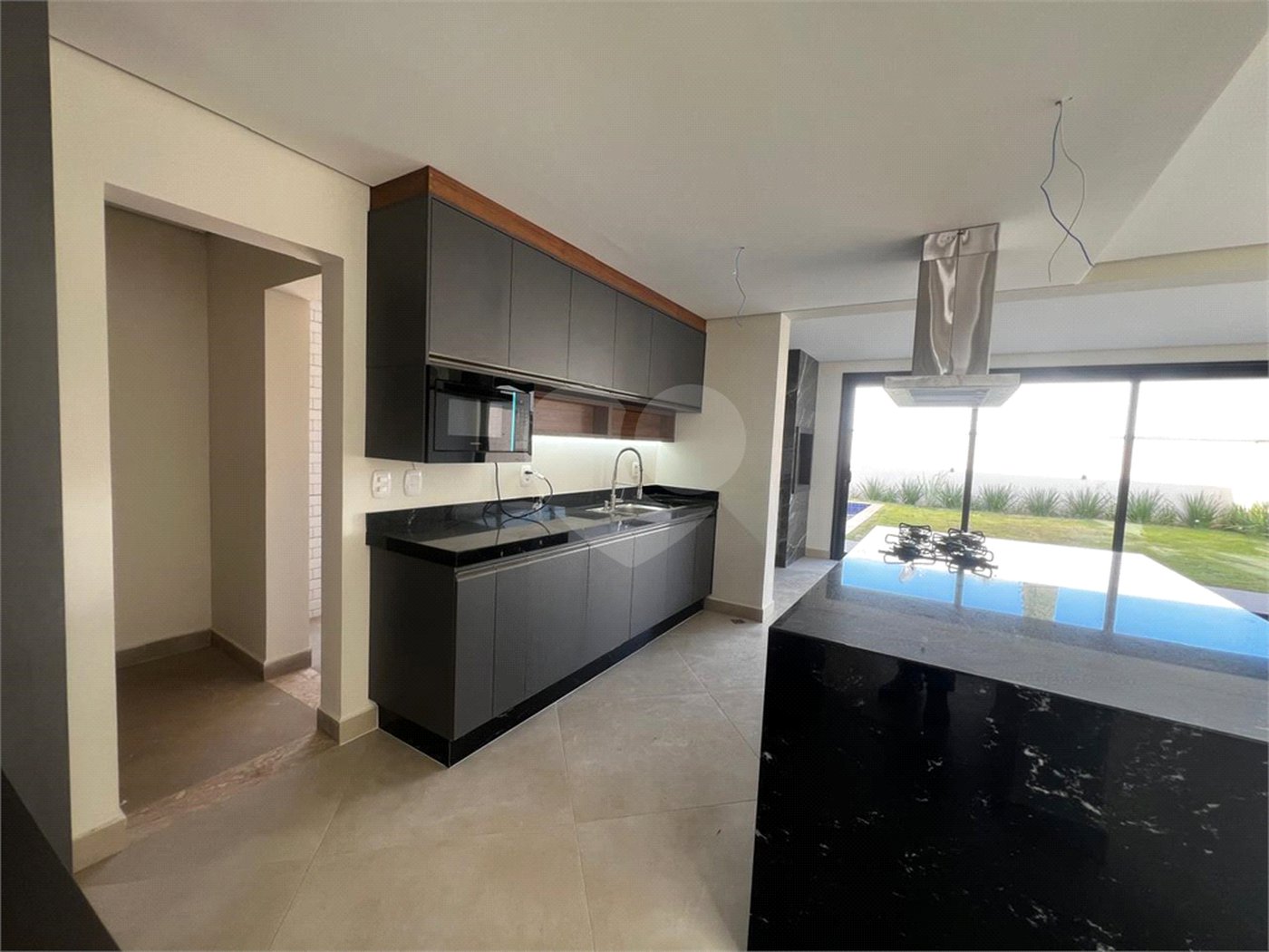 Casa à venda com 3 suítes no condomínio Residencial Jardim Villa Verona, Sorocaba - SP