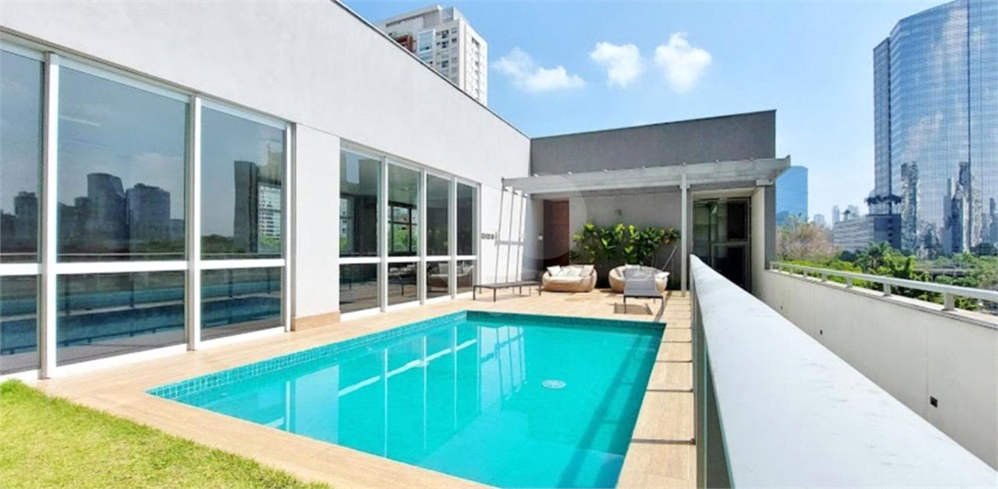 Apartamento à venda com 2 suítes em Vila Gertrudes, São Paulo, SP