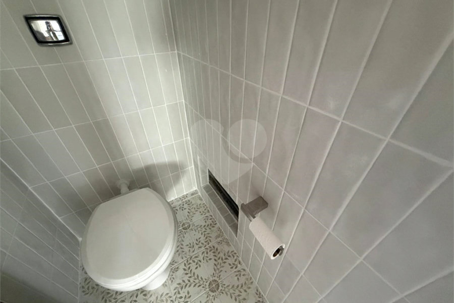 Sobrado à venda com 3 quartos em Horto Florestal, São Paulo, SP