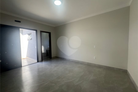 Casa à venda com 3 quartos, sendo 1 suíte, no condomínio Residencial Villagio Wanel, Sorocaba - SP