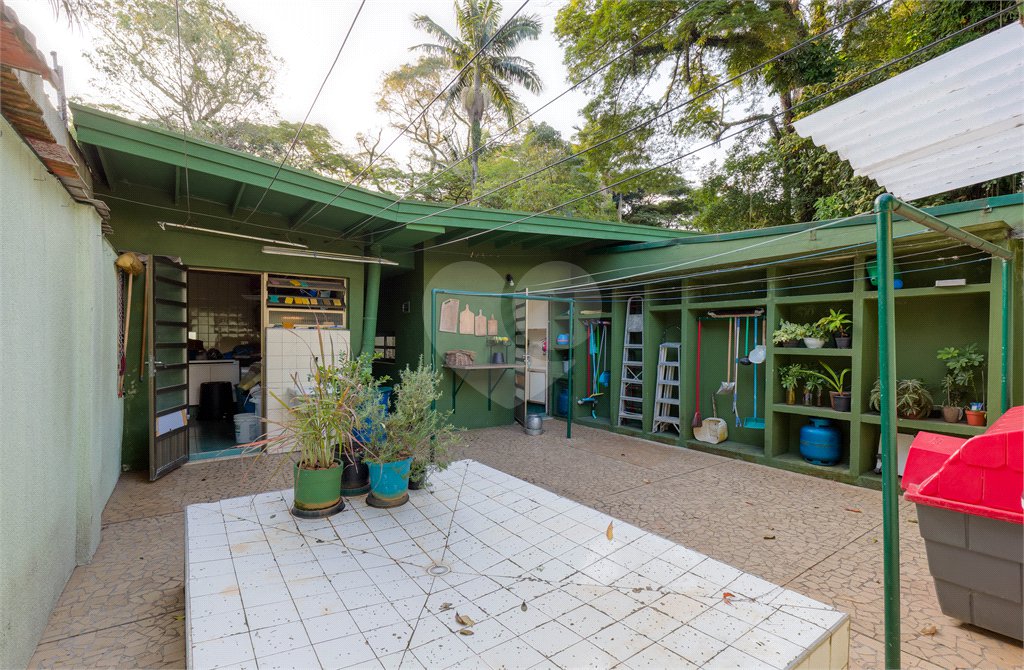 Casa Térrea à venda com 5 quartos, sendo 2 suítes, em Alto da Boa Vista, São Paulo, SP