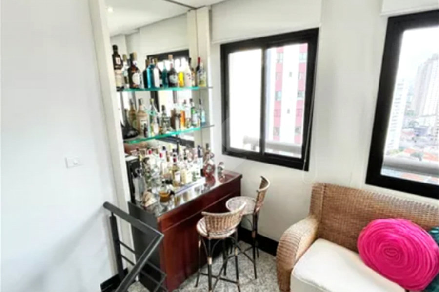 Apartamento à venda com 3 quartos, sendo 1 suíte, em Santana, São Paulo, SP
