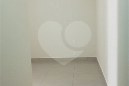 Casa à venda com 3 suítes no condomínio Jardim Residencial Dona Lucilla, Indaiatuba - SP