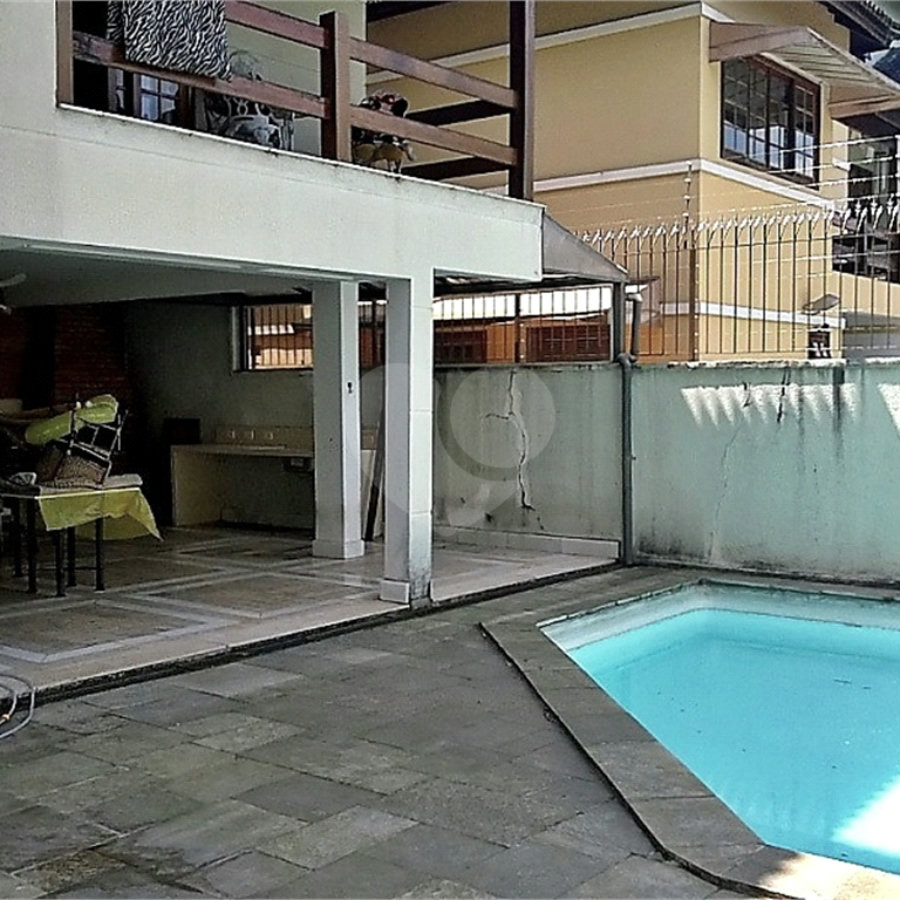 Sobrado à venda com 6 quartos, sendo 4 suítes, em Tucuruvi, São Paulo, SP