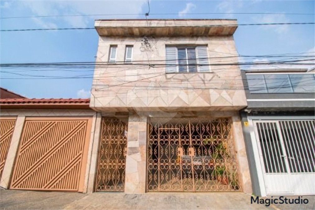 Casa à venda com 4 quartos, sendo 1 suíte,  em Parque São Lucas, São Paulo, SP