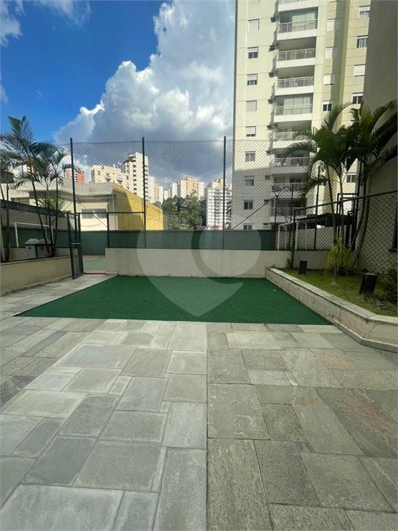 Apartamento à venda com 3 quartos, sendo 1 suíte,  em Vila Andrade, São Paulo, SP