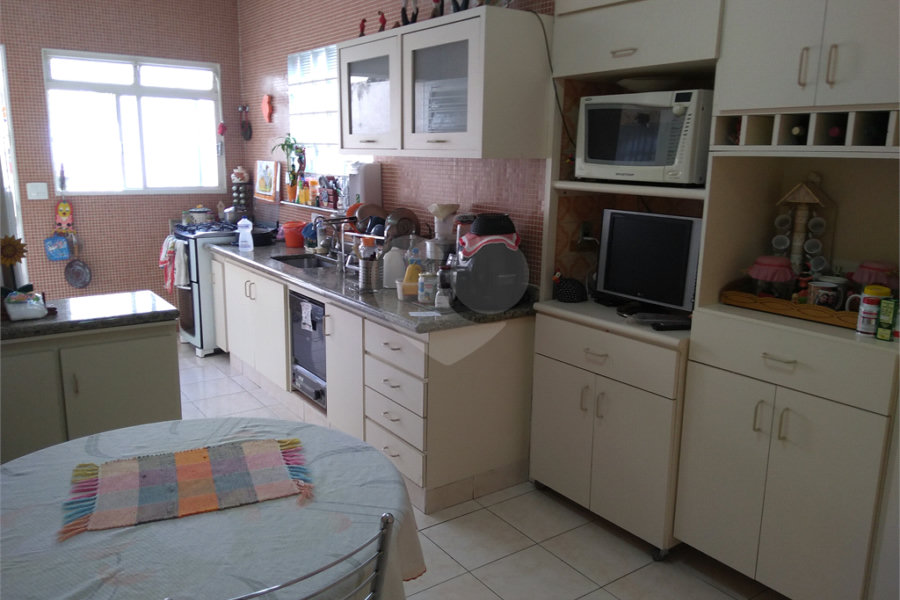 Sobrado à venda com 3 quartos, sendo 1 suíte,  em Vila Ester (zona Norte), São Paulo, SP