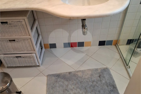 Apartamento à venda com 4 quartos, sendo 2 suítes,  em Brooklin Paulista, São Paulo, SP