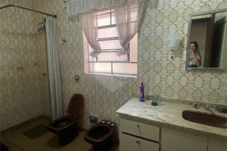 Chácara à venda com 5 quartos, sendo 2 suítes,  em Vila São Paulo, Mogi das Cruzes, SP