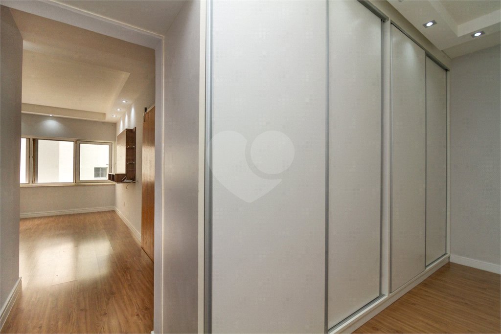 Apartamento à venda com 3 quartos, sendo 1 suíte, em Jardim Paulista, São Paulo, SP