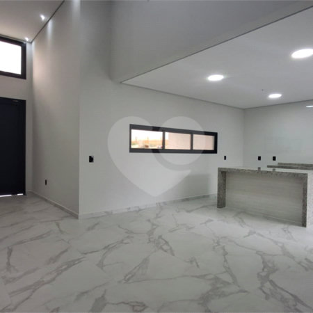Casa à venda com 3 quartos, sendo 1 suíte, no condomínio Reserva Ipanema, Sorocaba - SP
