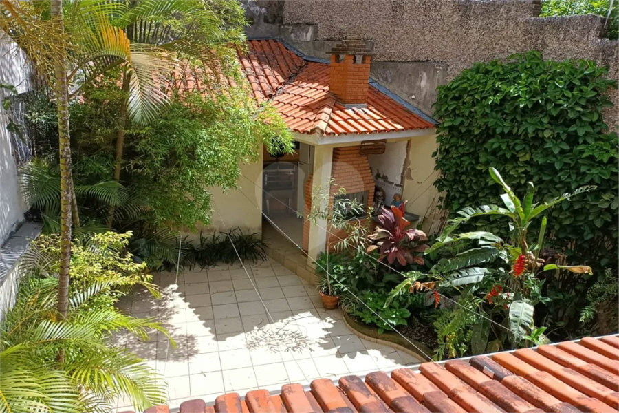 Sobrado à venda com 3 quartos, sendo 1 suíte, em Tremembé, São Paulo, SP