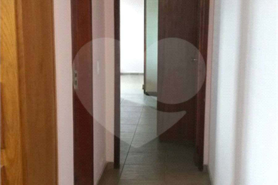 Sobrado à venda com 3 quartos em Santana, São Paulo, SP