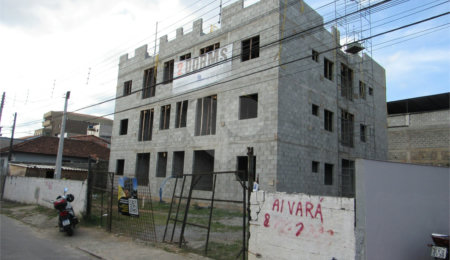 Casa à venda com 2 quartos no condomínio Edifício Cristo Rei, Arujá - SP