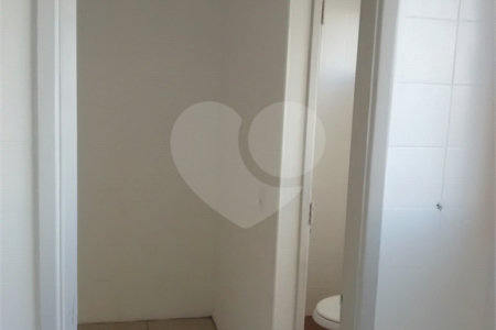 Apartamento à venda com 3 quartos, sendo 1 suíte,  em Cidade Monções, São Paulo, SP