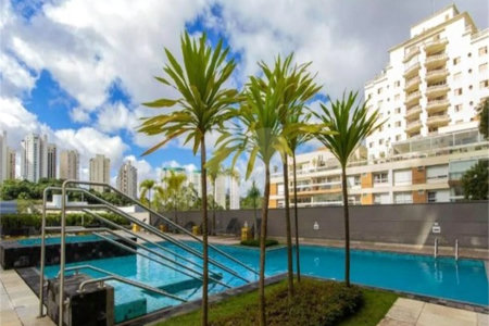 Apartamento à venda com 2 quartos, sendo 1 suíte, em Vila Andrade, São Paulo, SP