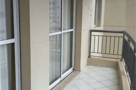 Apartamento à venda com 3 quartos, sendo 2 suítes,  em Vila Romana, São Paulo, SP