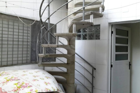 Casa de Vila à venda com 4 quartos em Vila Maria Baixa, São Paulo, SP