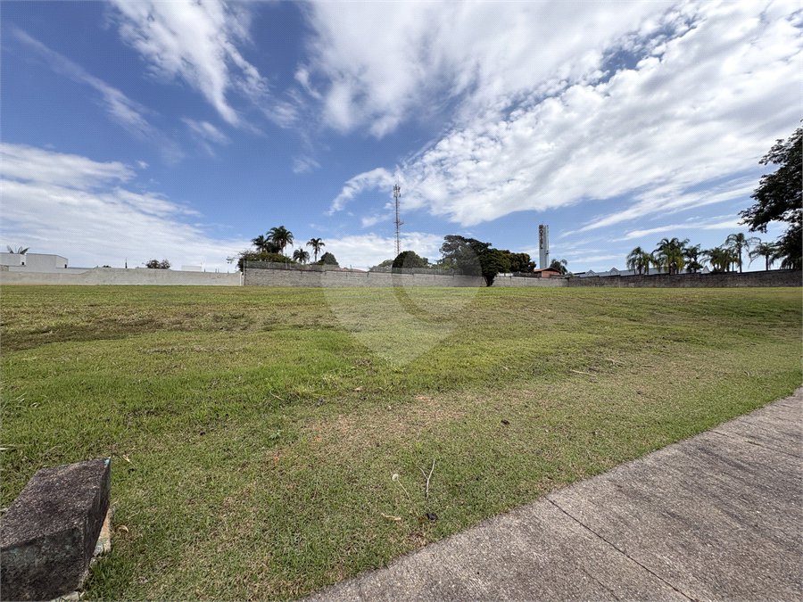 Terreno à venda com 2 quartos, sendo 1 suíte, no condomínio Saint Patrick, Sorocaba - SP