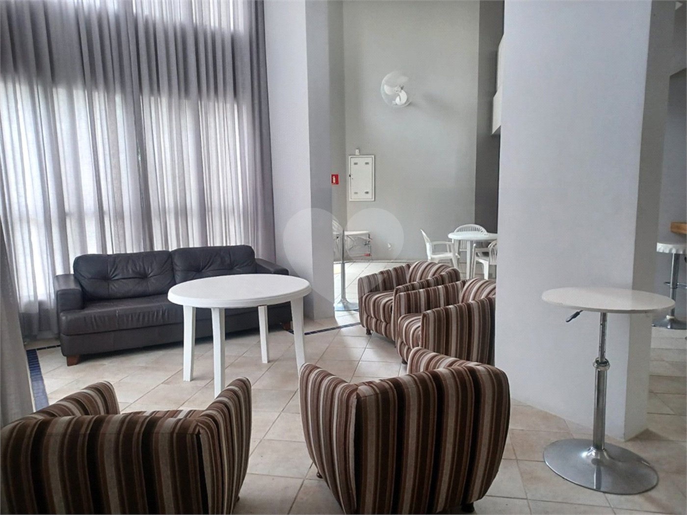 Apartamento à venda com 3 quartos, sendo 1 suíte, em Jardim São Paulo(zona Norte), São Paulo, SP