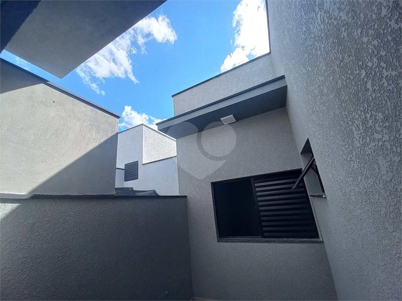 Casa à venda com 3 quartos, sendo 1 suíte, no condomínio Horto Florestal Villagio, Sorocaba - SP
