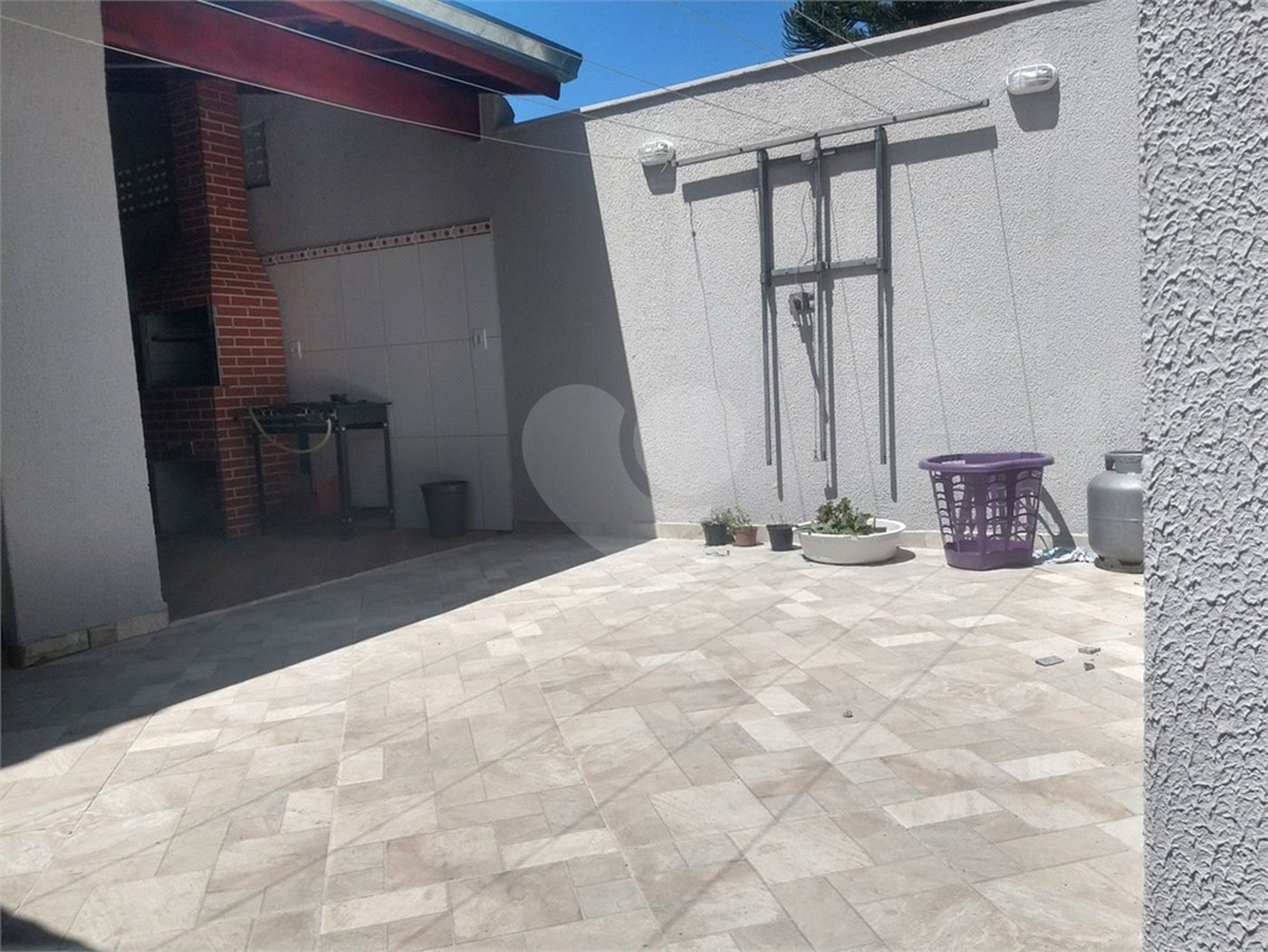 Sobrado à venda com 3 quartos em Jardim Helena, Ferraz de Vasconcelos, SP