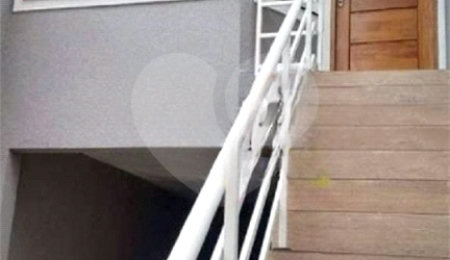 Sobrado à venda com 3 quartos, sendo 1 suíte,  em Parada Inglesa, São Paulo, SP