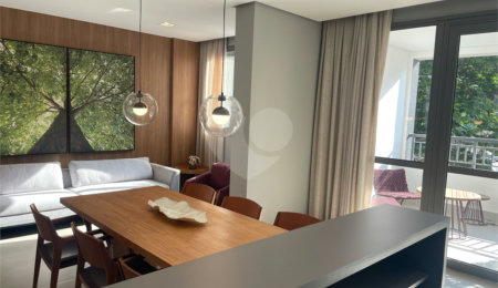 Apartamento à venda com 2 quartos, sendo 1 suíte, em Santo Amaro, São Paulo, SP