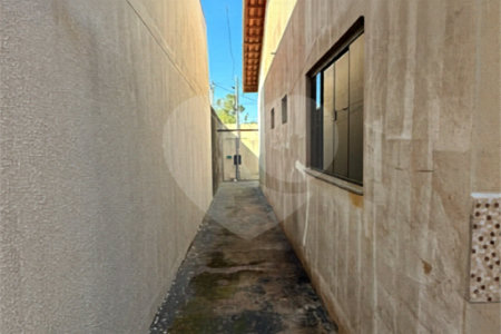 Casa à venda com 2 quartos, sendo 1 suíte, em Jardim Primavera I, Ponta Porã, MS