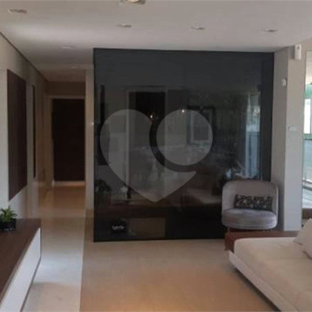 Apartamento à venda com 3 quartos, sendo 2 suítes, em Jardim das Acácias, São Paulo, SP